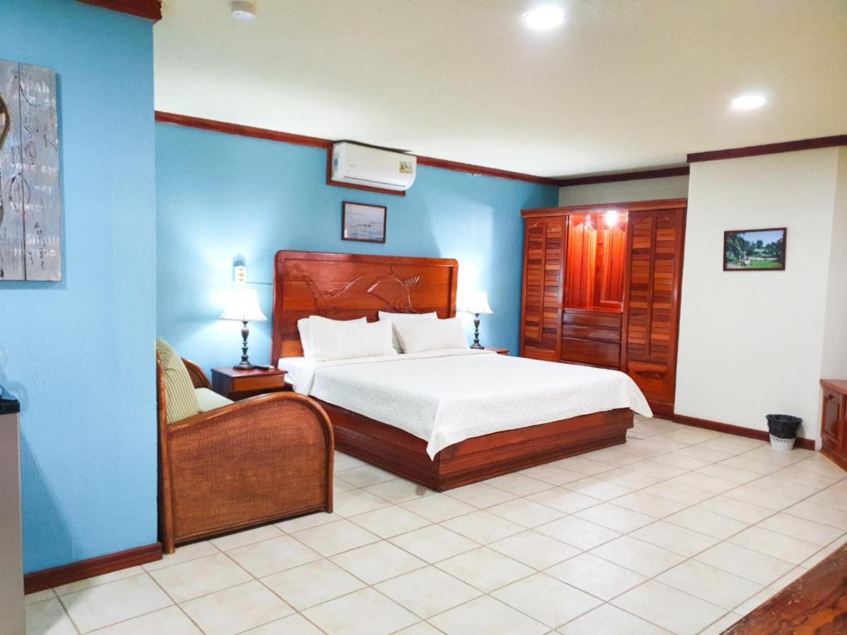 Fish Hook Marina Hotel Гольфито Экстерьер фото